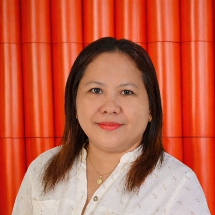 Mary Empeynado, Sales Development Representative at Customized Easter Baskets